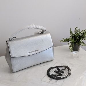 Micheal Kors gray satchel